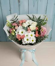 Букет цветов из:  Розы, Лизиантусы и Хризантемы в Пиндушах
