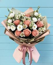 Букет цветов из:  Розы, Альстромерии и Лизиантусы в Пиндушах