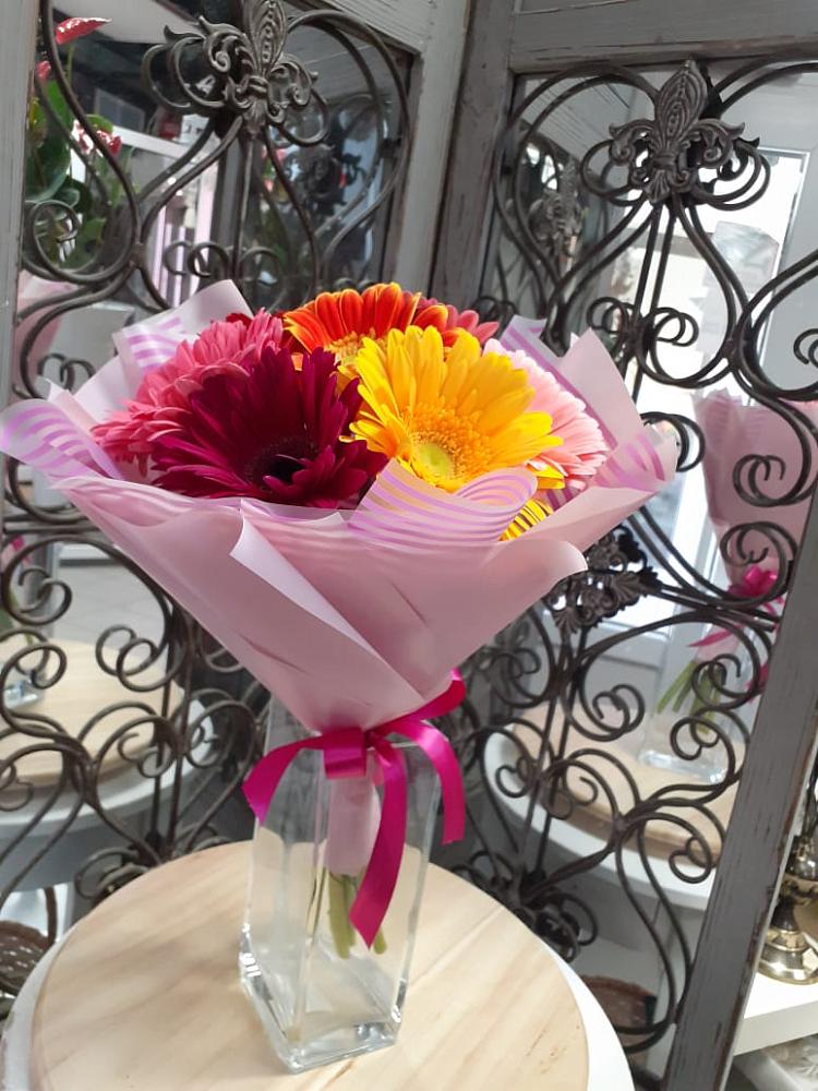Букет цветов из: Герберы в Пиндушах
