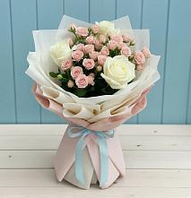 Букет цветов из:  Розы в Пиндушах