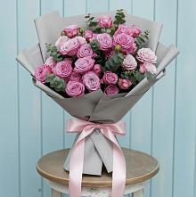 Букет цветов из:  Розы в Пиндушах